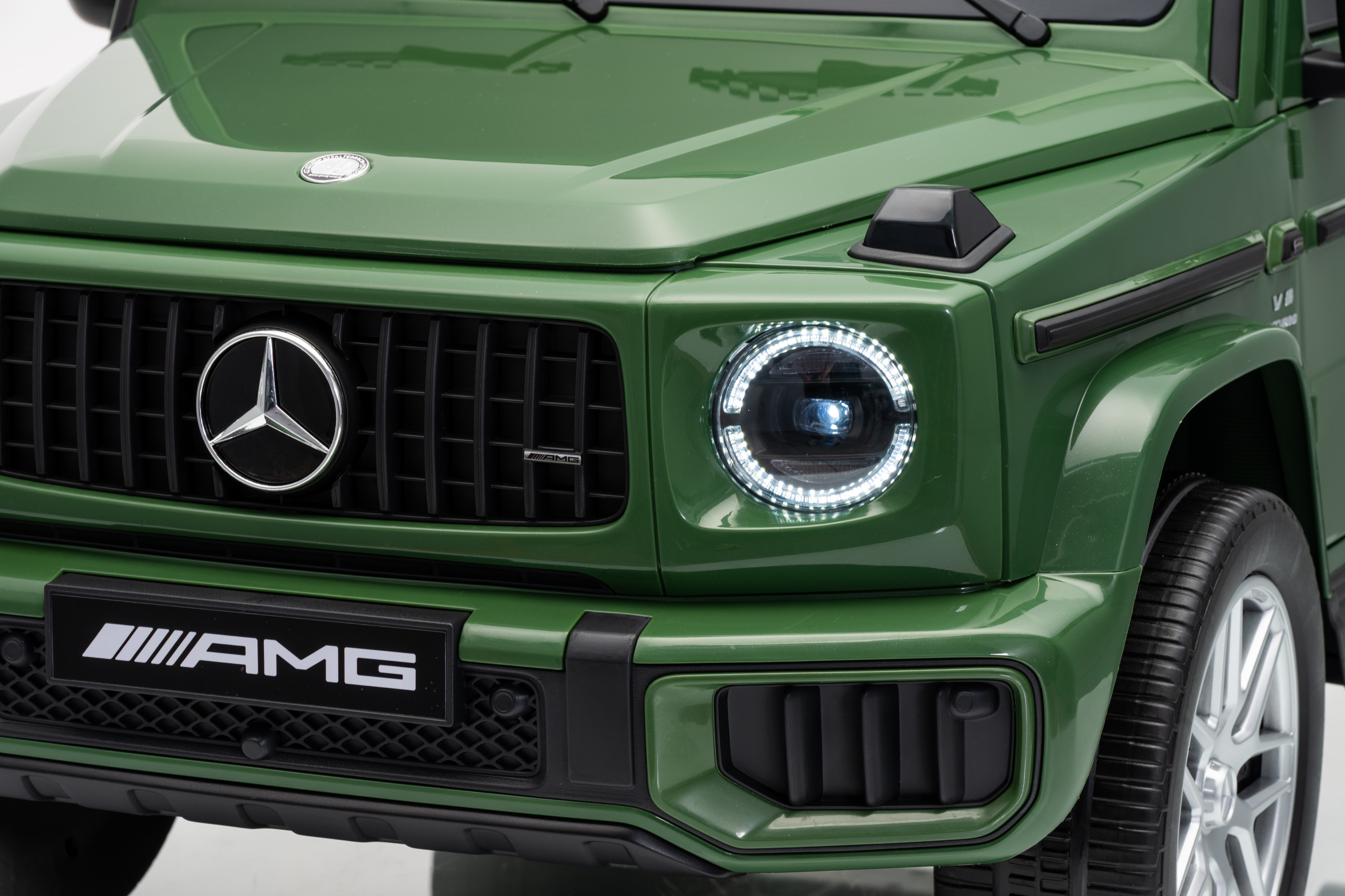 Licensed Mercedes-AMG G63 2-Seater Kids Electric Ride-On Car | 12V/24V | 200W Motor | Spring Suspension | MP4 Sports Sound