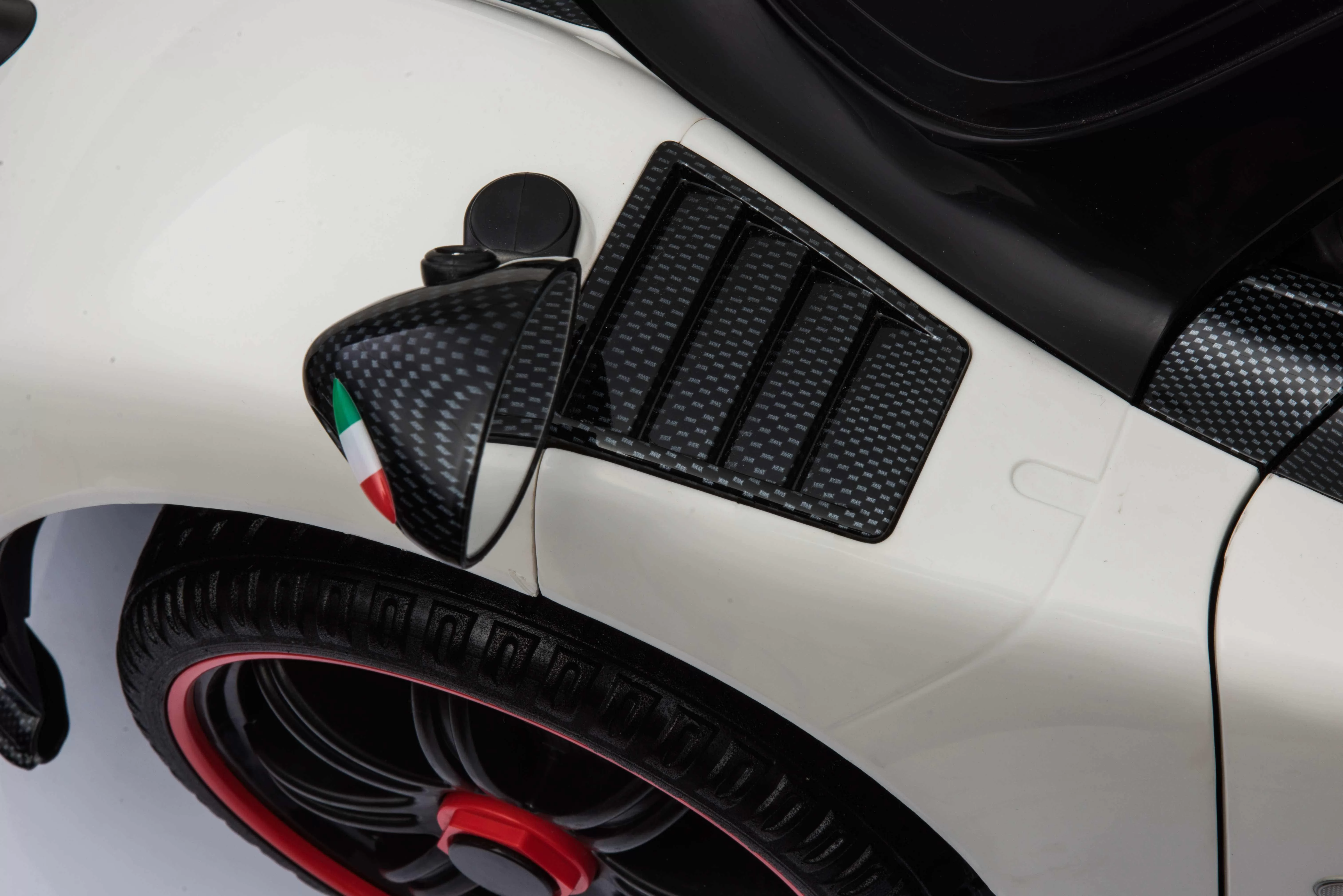 Pagani Licensed Kids Ride-On Car CL-SHS1788